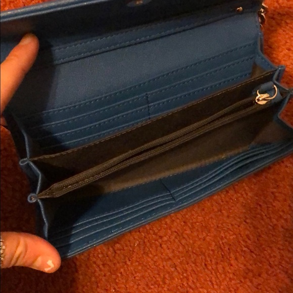 Blue Calvin Klein cross body bag brand new. - Picture 4 of 4